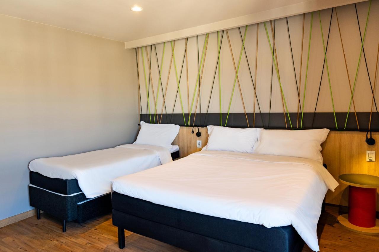 Hotel Ibis Styles Porto Alegre Moinhos De Vento Exterior foto