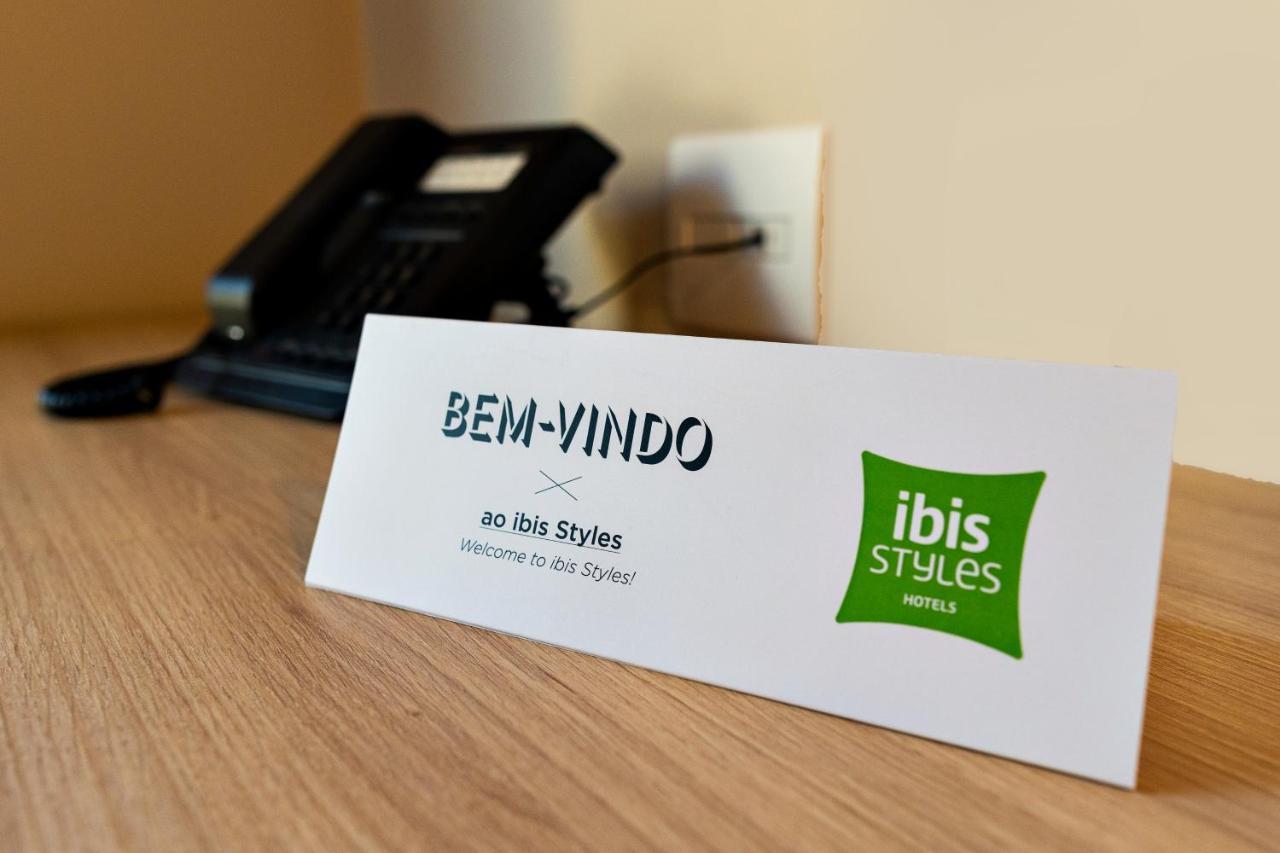 Hotel Ibis Styles Porto Alegre Moinhos De Vento Exterior foto