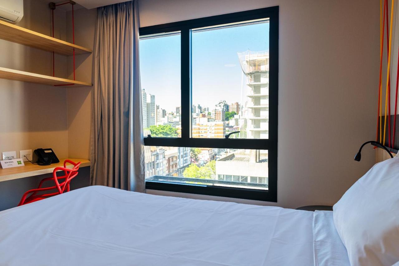 Hotel Ibis Styles Porto Alegre Moinhos De Vento Exterior foto