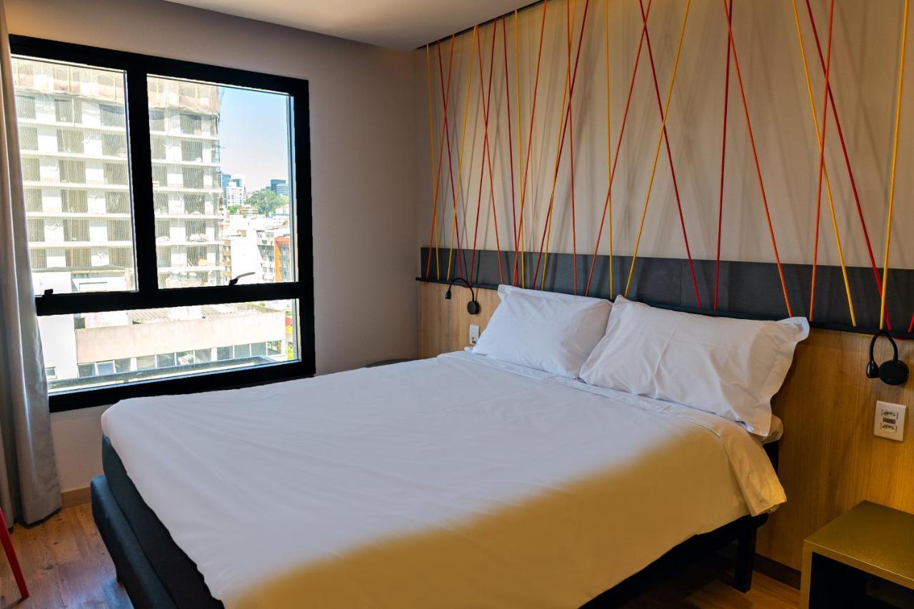 Hotel Ibis Styles Porto Alegre Moinhos De Vento Exterior foto